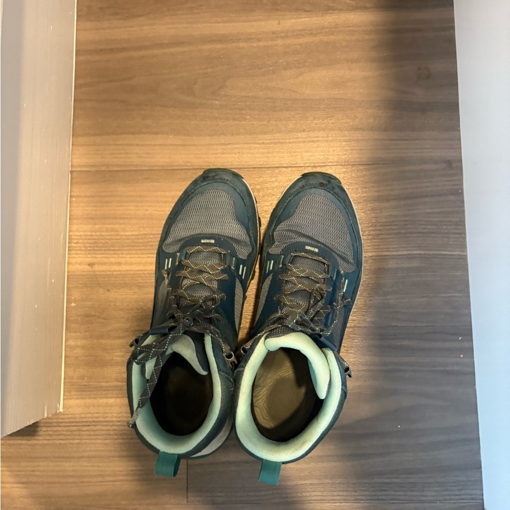 Teal LL bean Hiking Boots